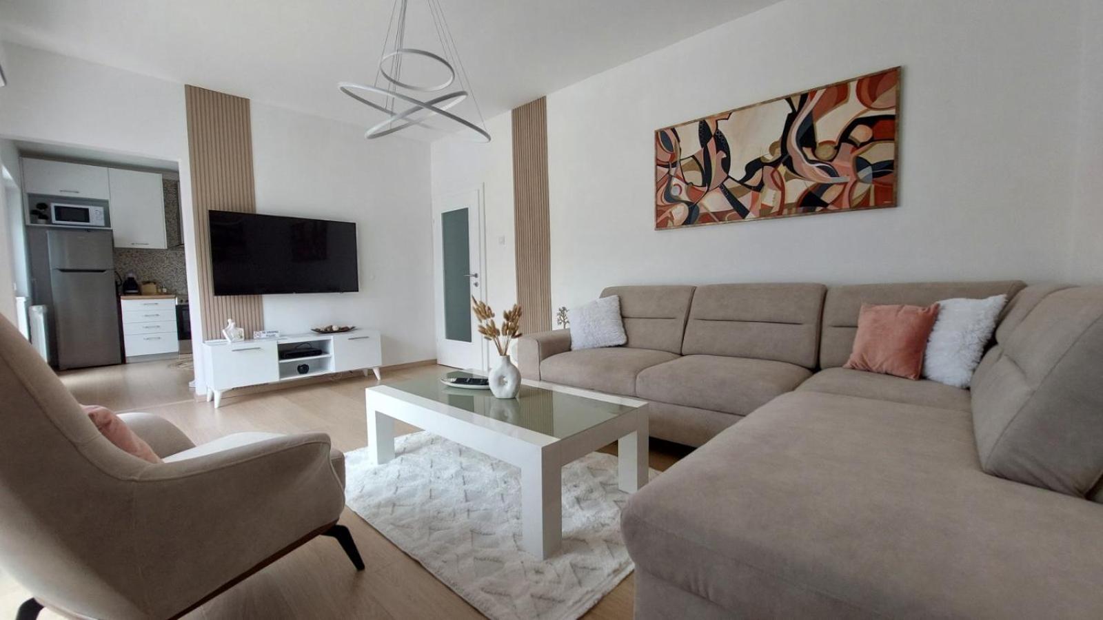 Mina Modern & Cozy Apartment Main City Square Gtc Скоп'є Екстер'єр фото